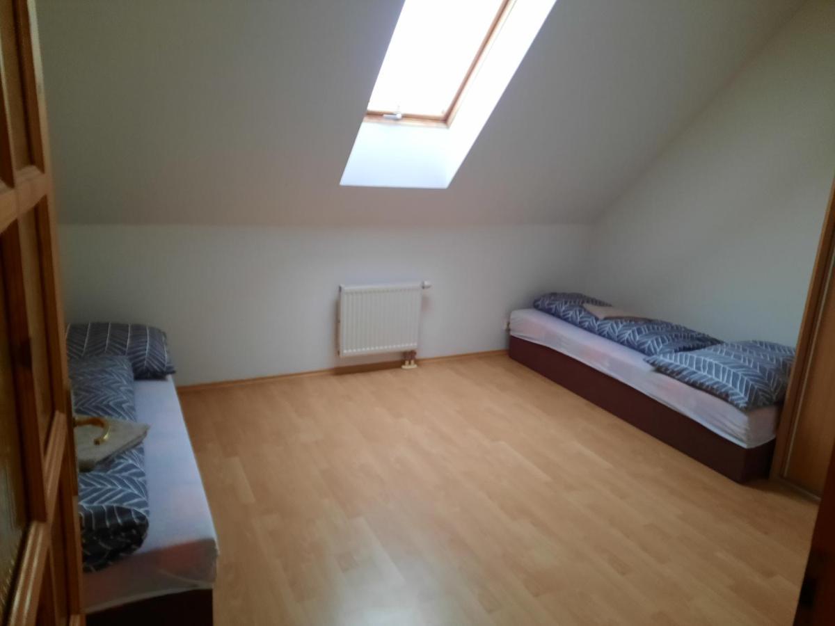 Apartmán Chiarita Nemšová Esterno foto